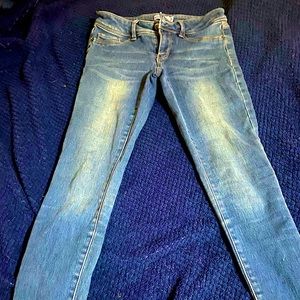 selling blue jeggings , only used twice (washed good)
